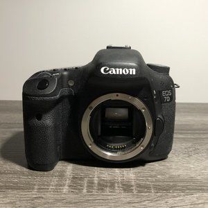 Canon EOS 7D Camera Body